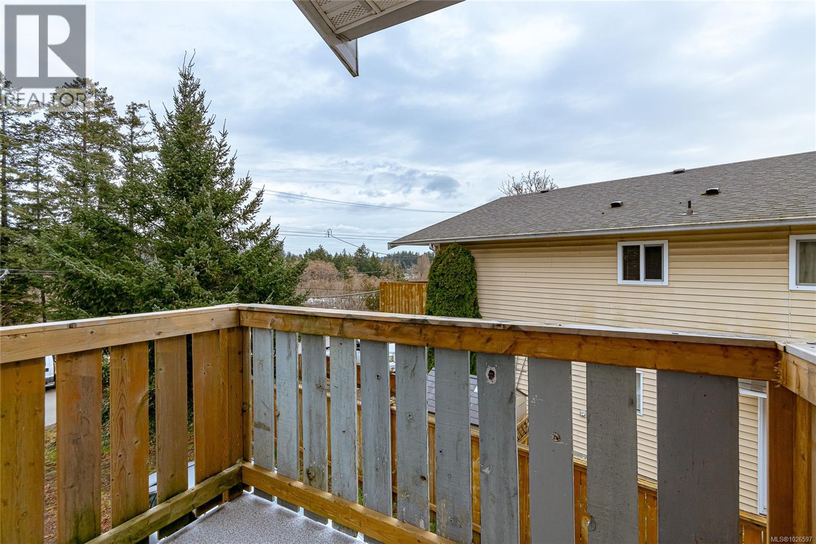  375 Kislingbury Lane, View Royal