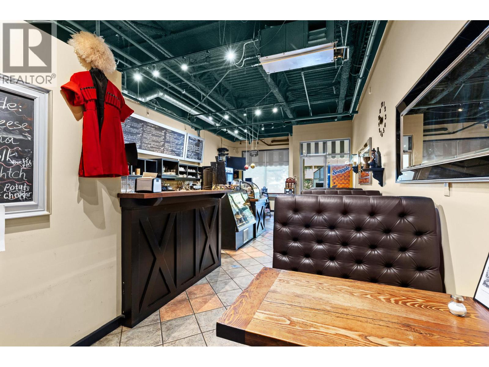 107 3330 Richter Street, Kelowna