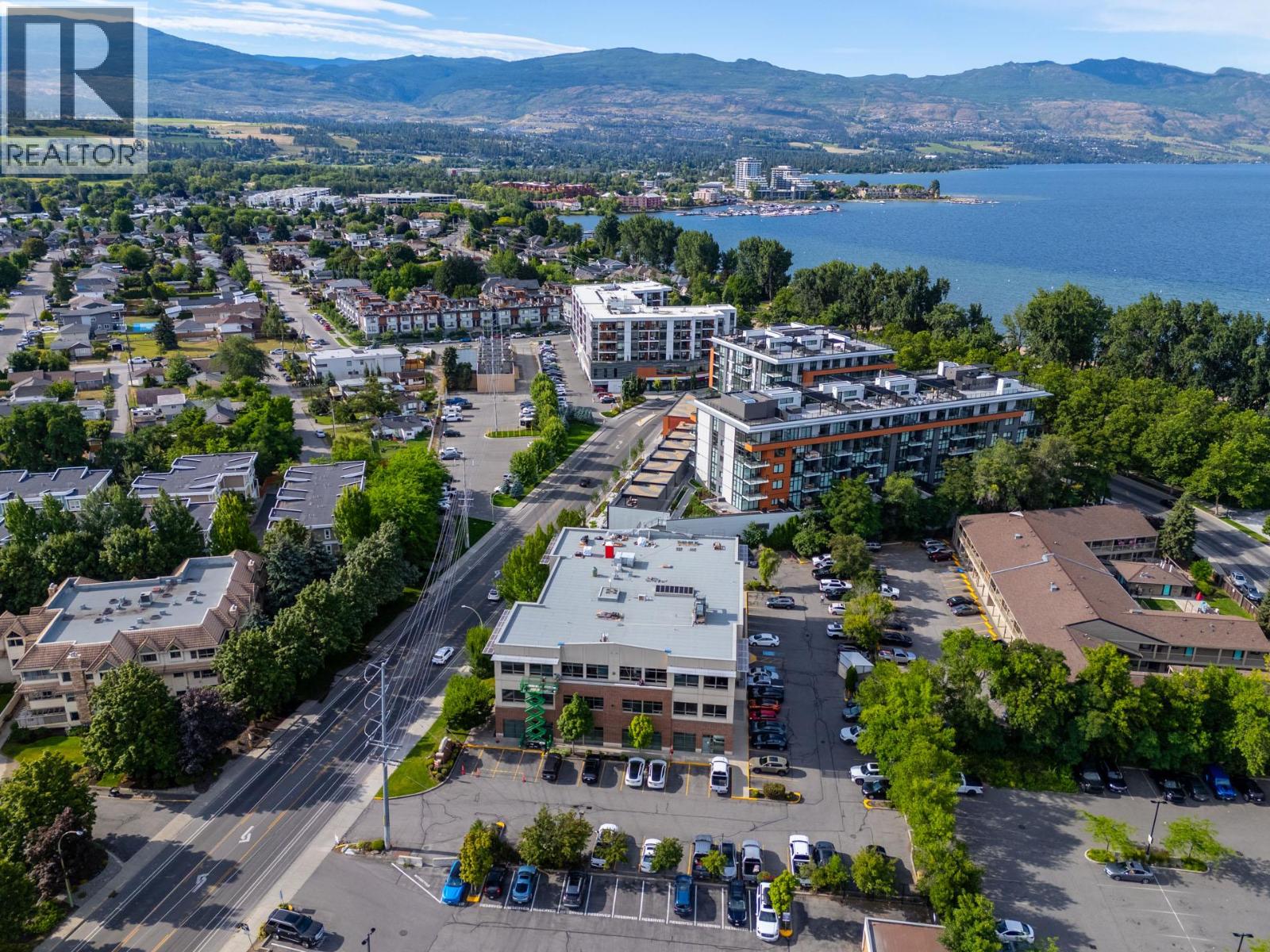 107 3330 Richter Street, Kelowna