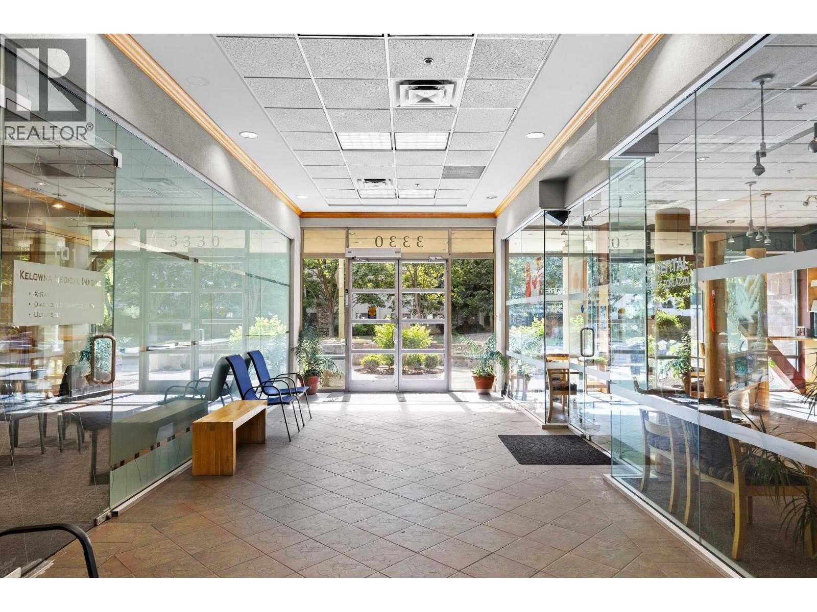 107 3330 Richter Street, Kelowna