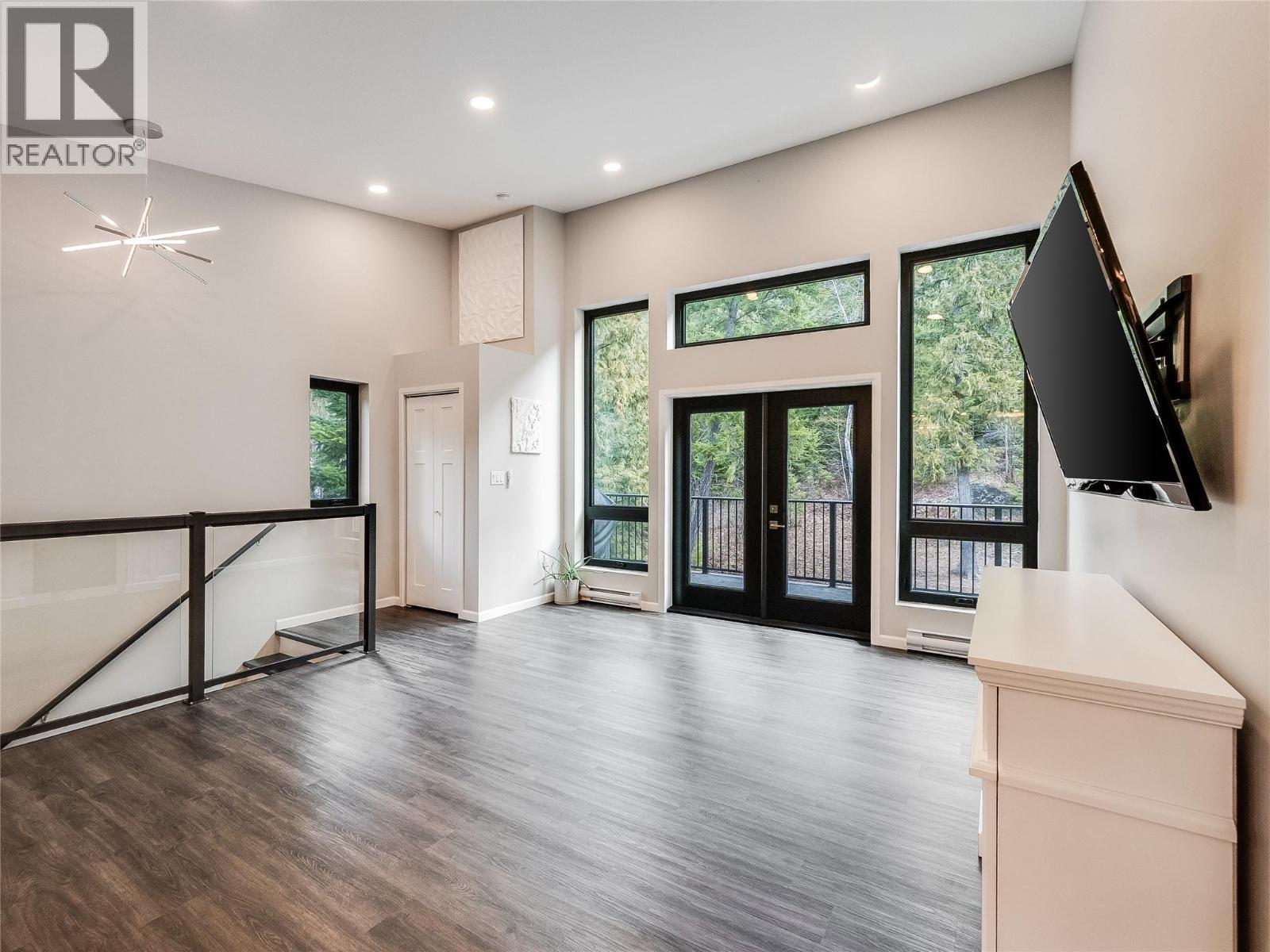 1959 SANDY Road, Pass Creek