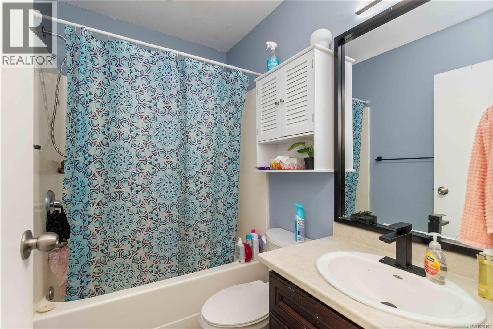 #B 3002 CEDAR HILL RD - 32