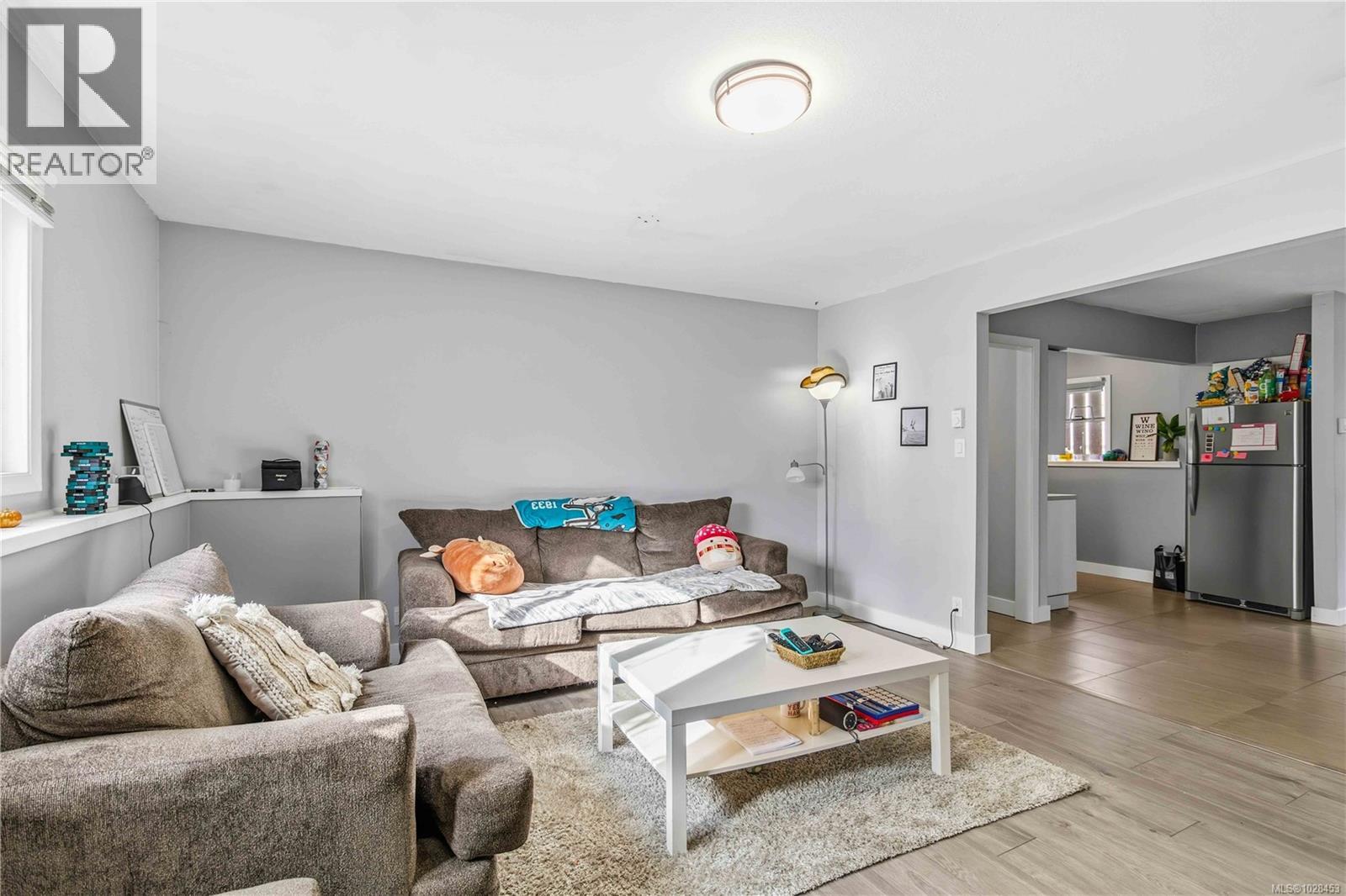 #B 3002 CEDAR HILL RD - 27