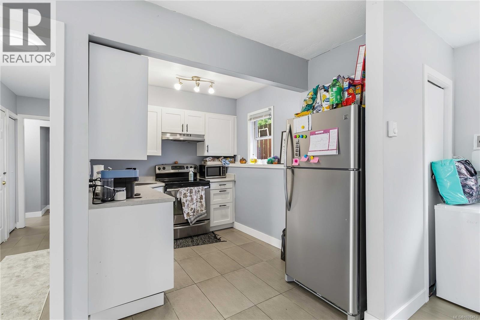 #B 3002 CEDAR HILL RD - 28