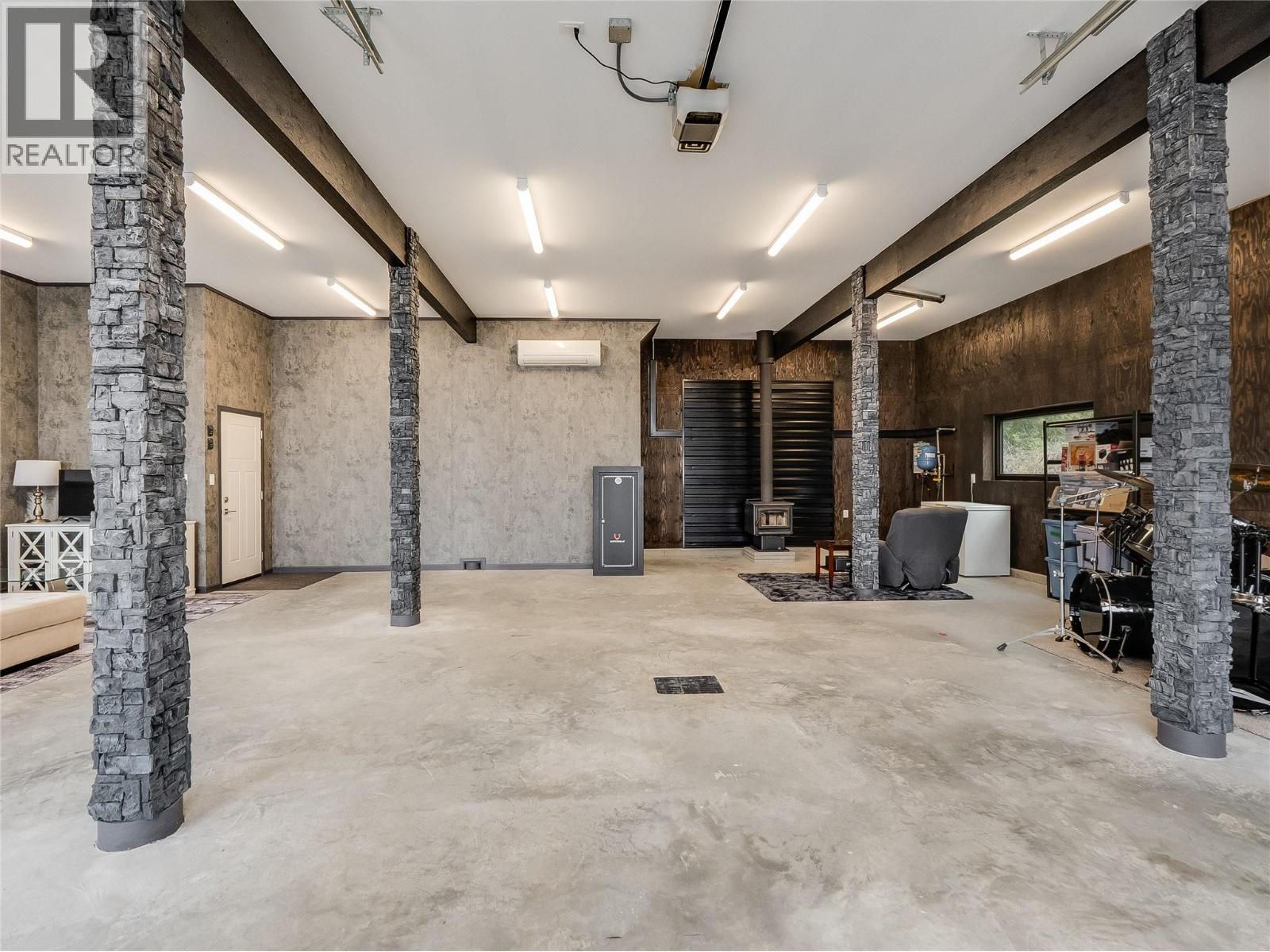 1959 SANDY Road, Pass Creek