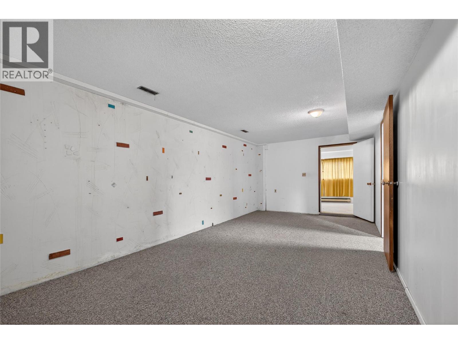 10114 Newene Road, Lake Country