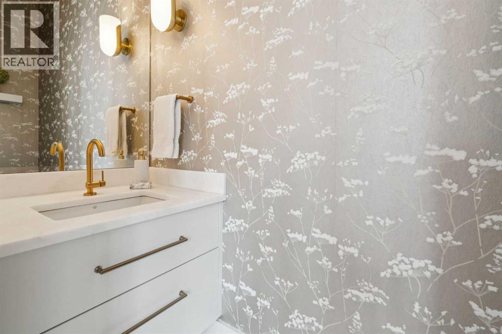 Single Family House for Sale in  A Street SW Parkhill Calgary 