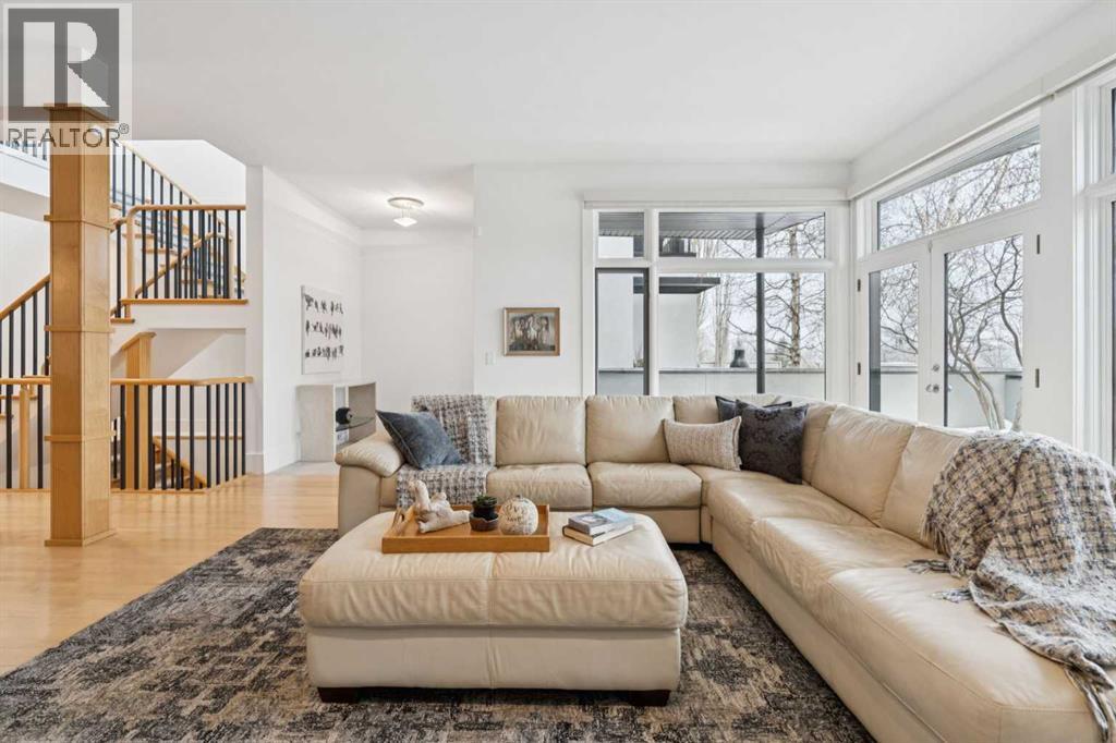 Single Family House for Sale in  A Street SW Parkhill Calgary 