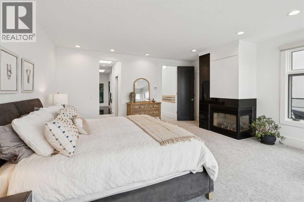 Single Family House for Sale in  A Street SW Parkhill Calgary 