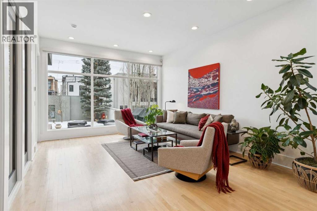 Single Family House for Sale in  A Street SW Parkhill Calgary 