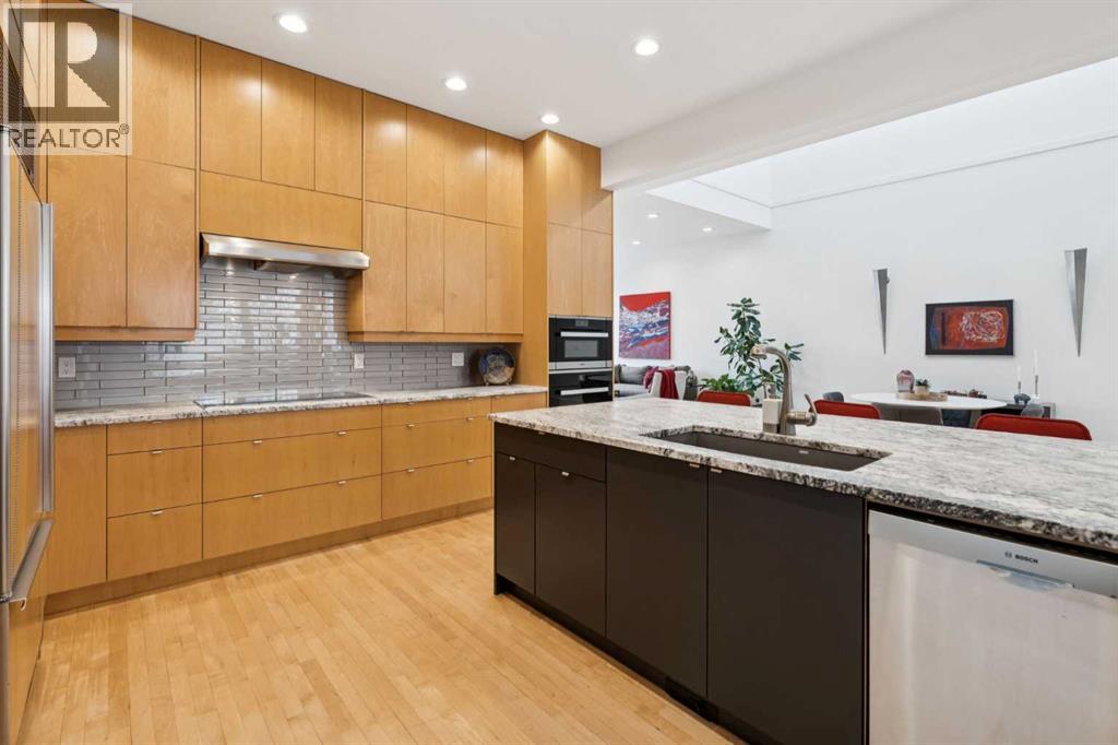 Single Family House for Sale in  A Street SW Parkhill Calgary 