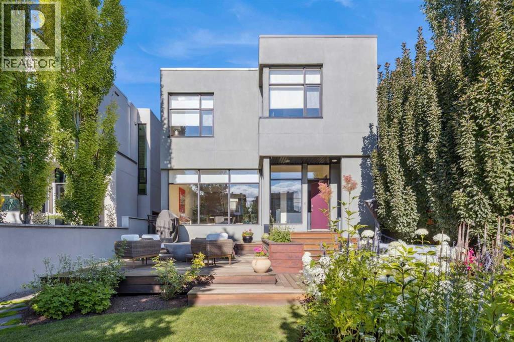 Single Family House for Sale in  A Street SW Parkhill Calgary 