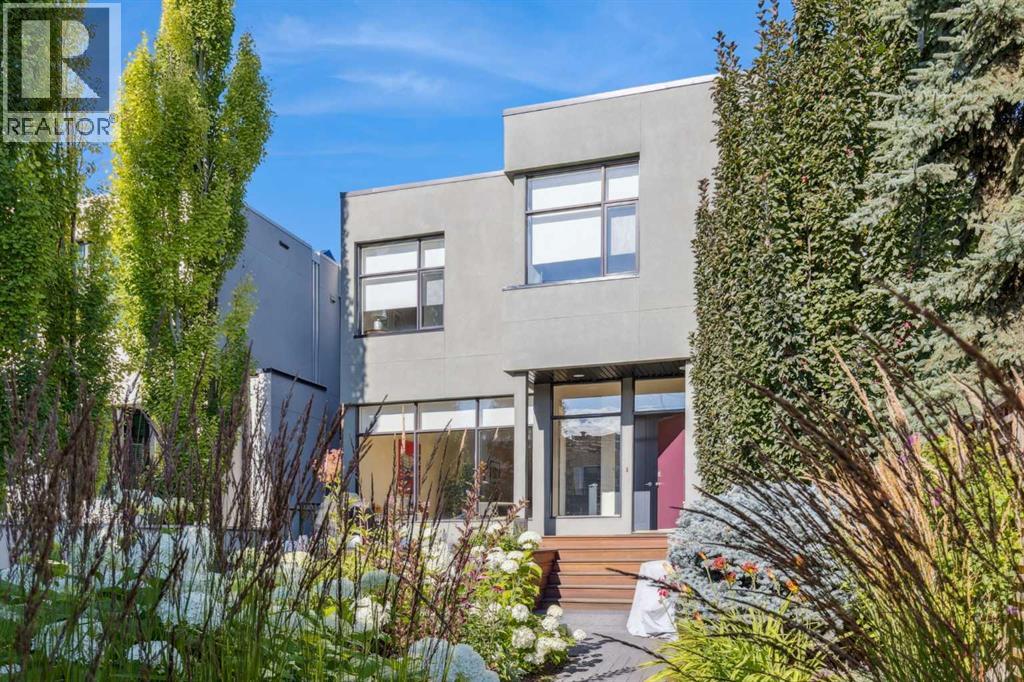 Single Family House for Sale in  A Street SW Parkhill Calgary 