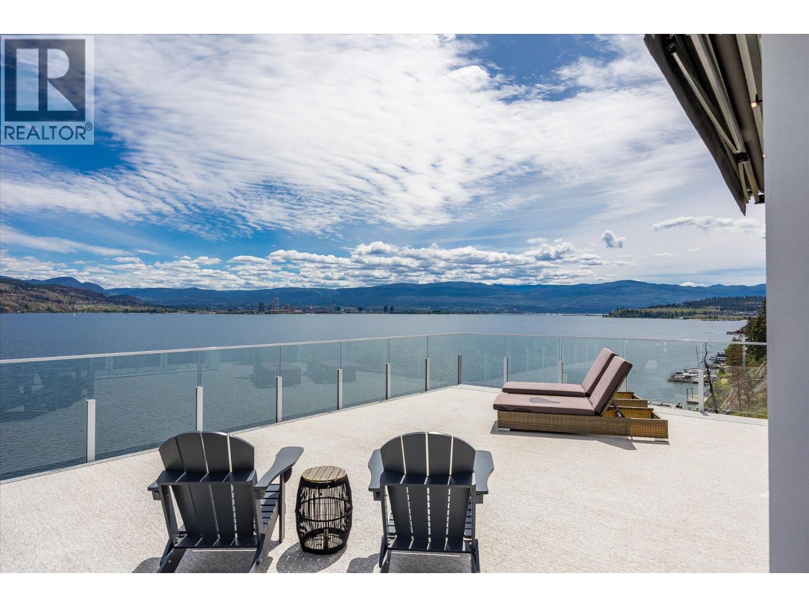 901 Westside Road S Unit# 22, West Kelowna