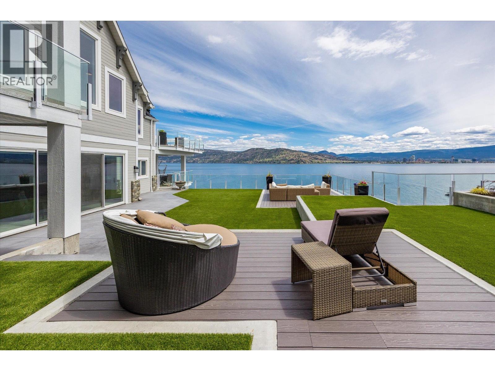 901 Westside Road S Unit# 22, West Kelowna