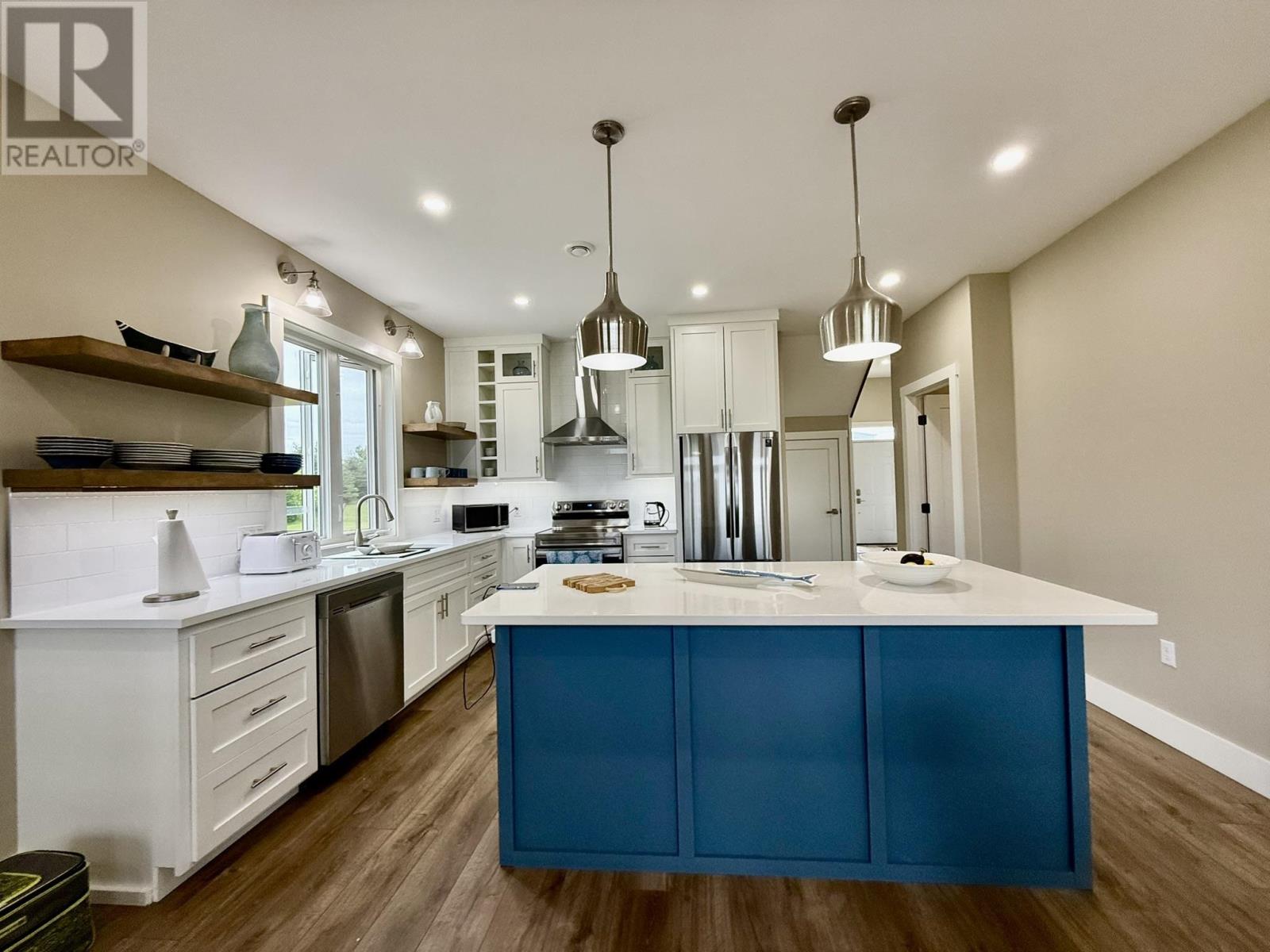 32 Blue Heron Crescent - 5