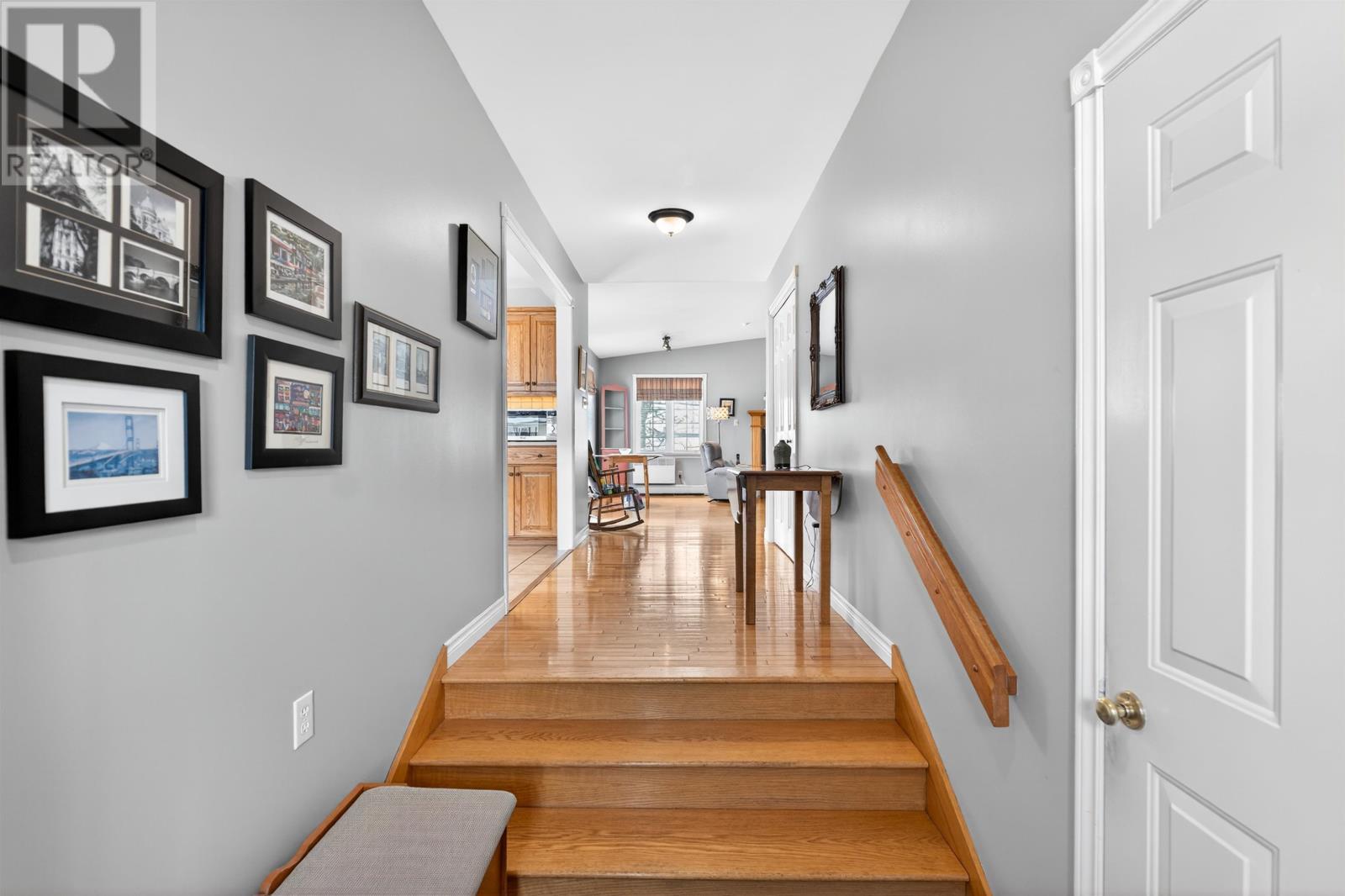 43 CURRAN DRIVE - 11