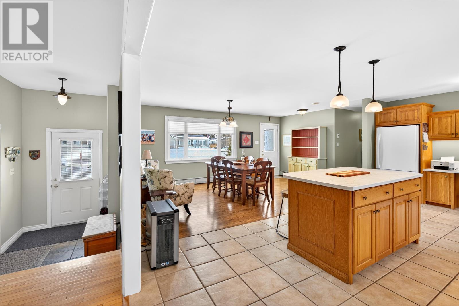 43 CURRAN DRIVE - 12