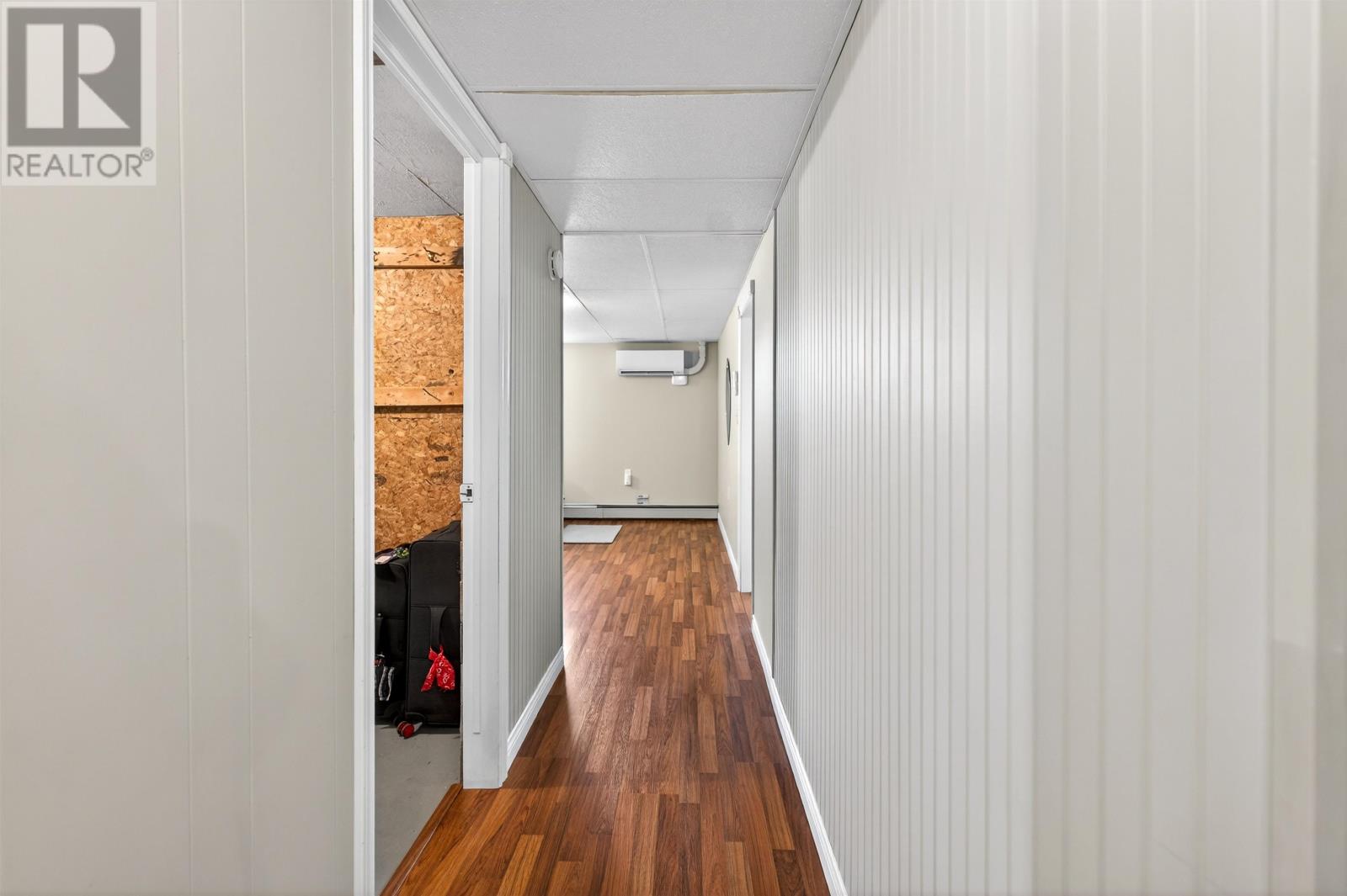 43 CURRAN DRIVE - 42