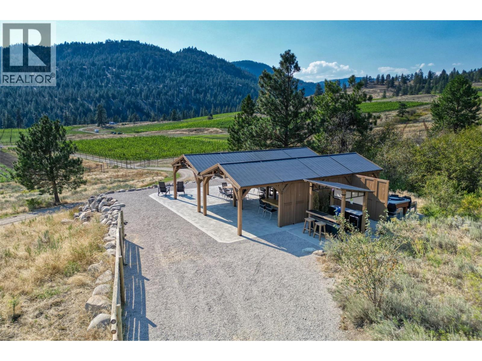 26405 Garnet Valley Road, Summerland