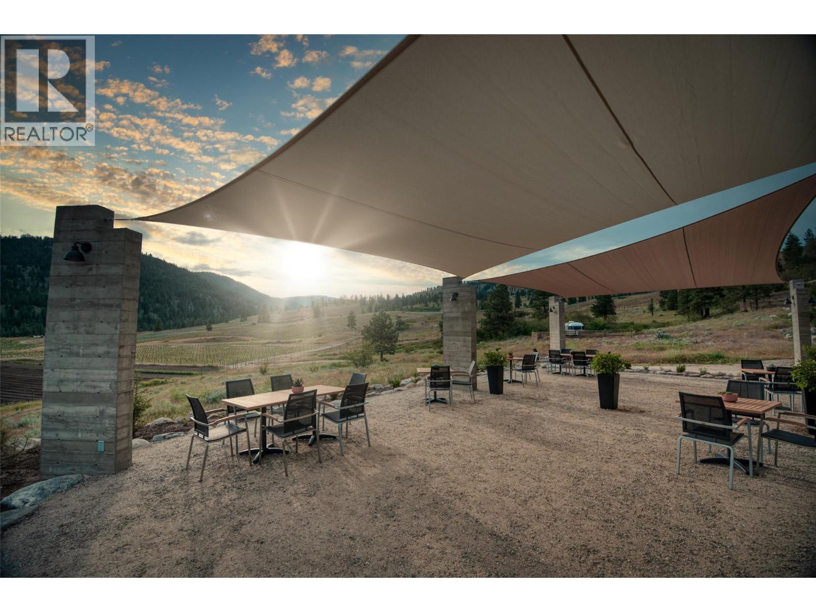 26405 Garnet Valley Road, Summerland