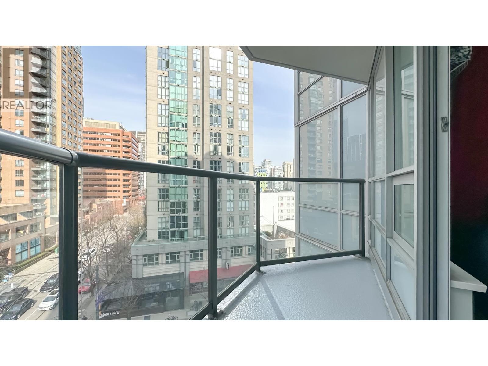 703 1212 HOWE STREET, Vancouver