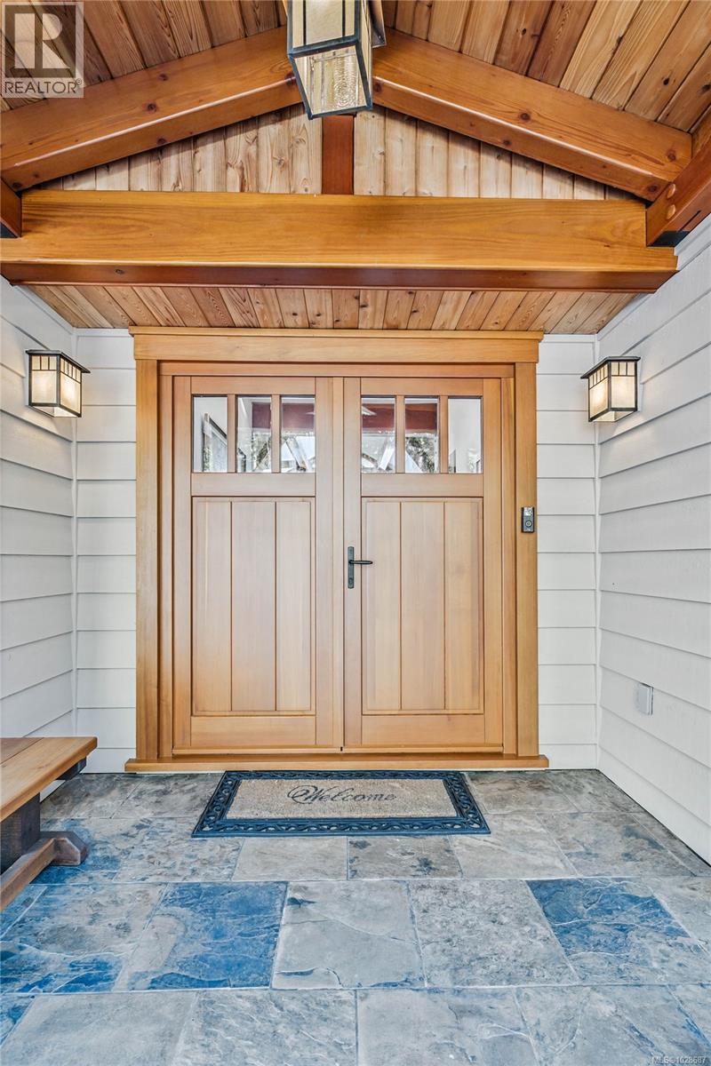  220 Scott Point Drive, Salt Spring