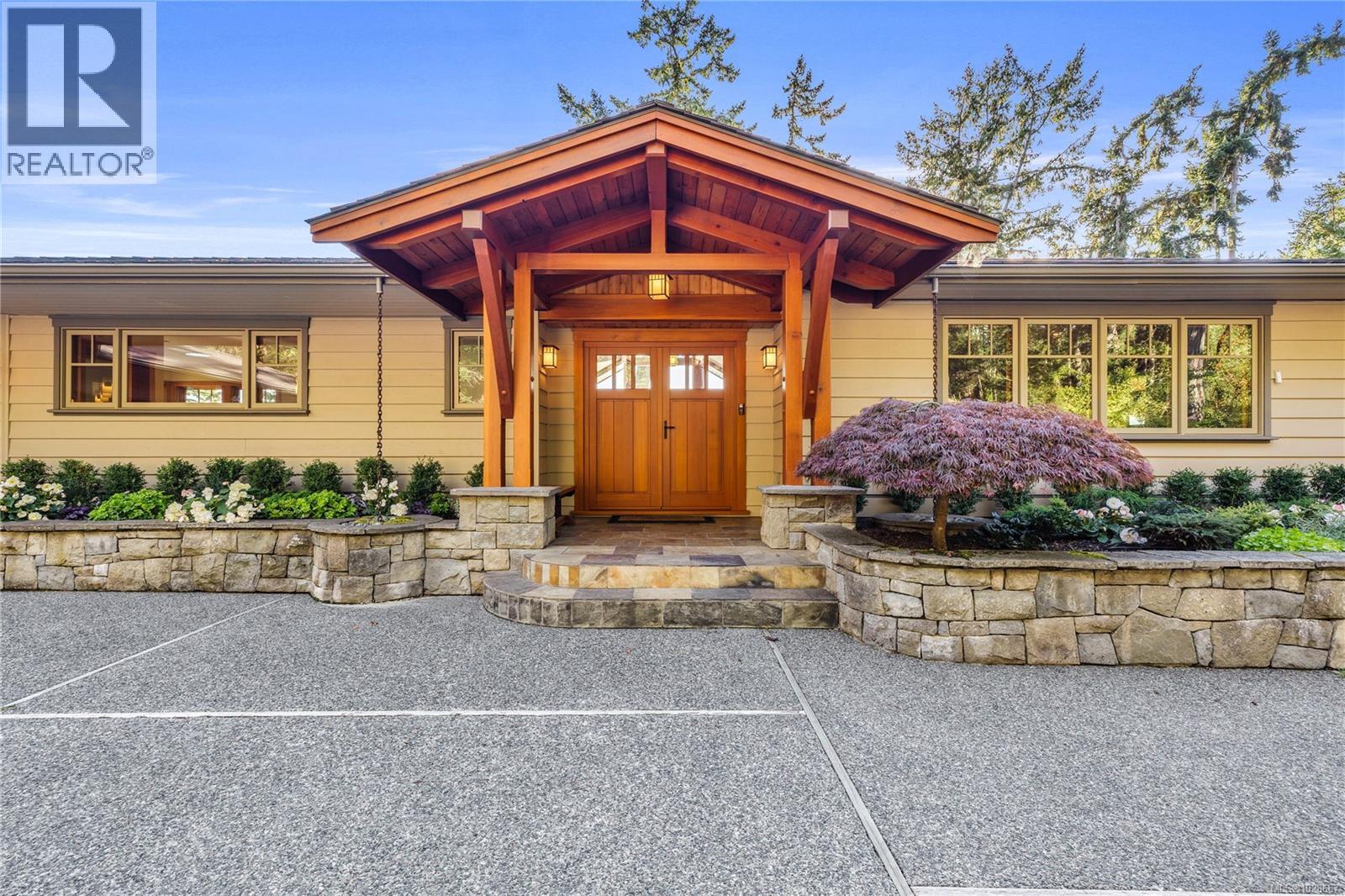  220 Scott Point Drive, Salt Spring