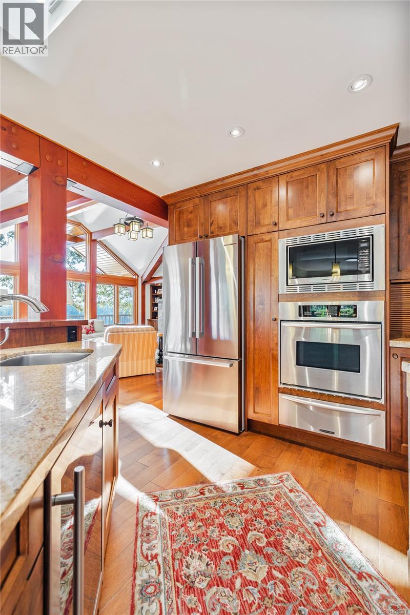  220 Scott Point Drive, Salt Spring