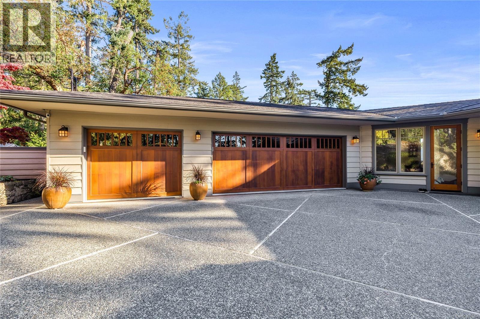  220 Scott Point Drive, Salt Spring