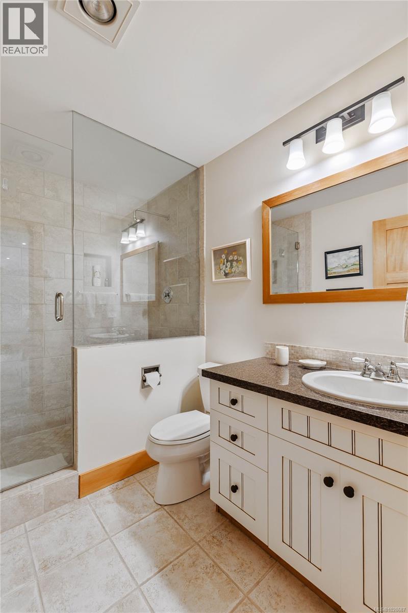  220 Scott Point Drive, Salt Spring