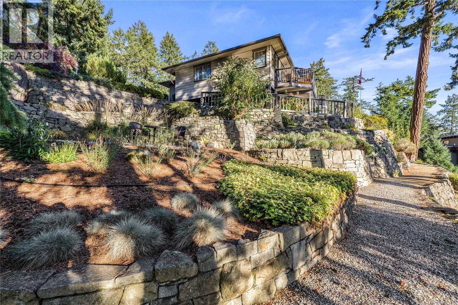  220 Scott Point Drive, Salt Spring