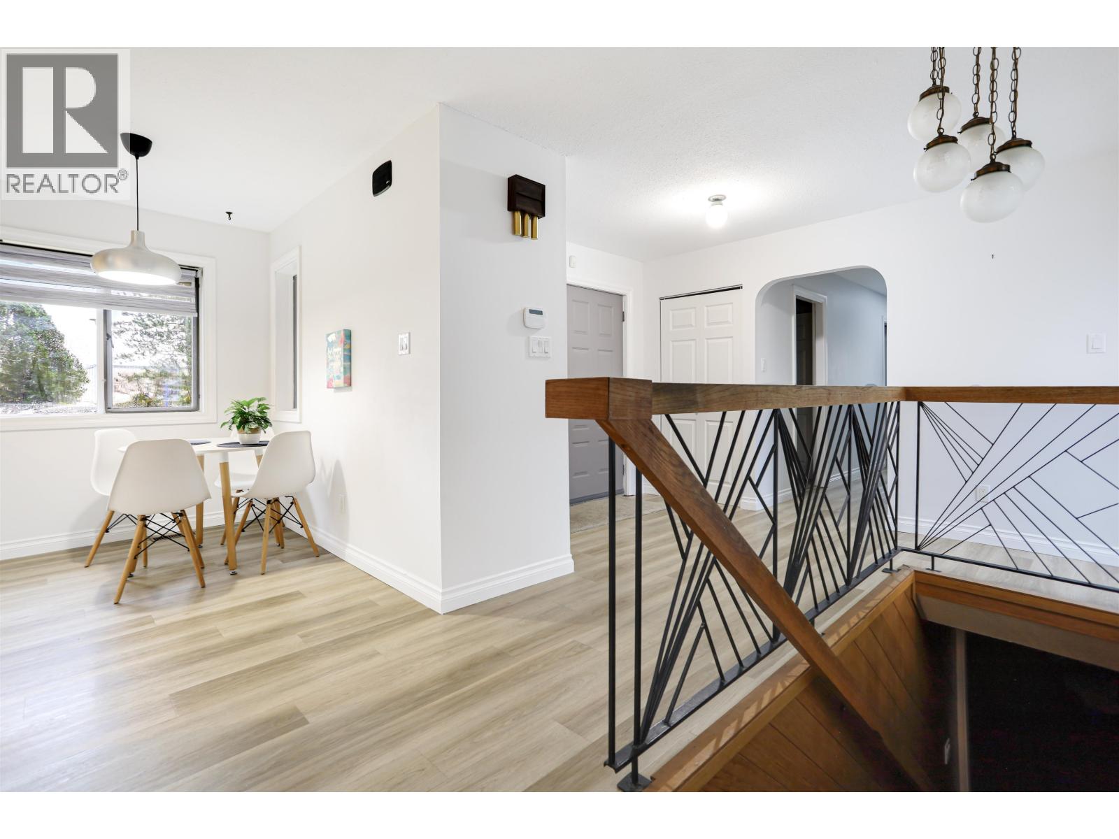 8 MELDRUM STREET, Kitimat