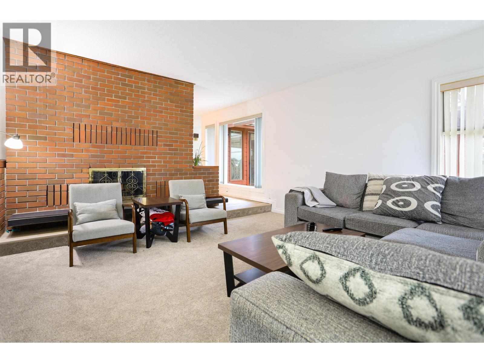 8 MELDRUM STREET, Kitimat