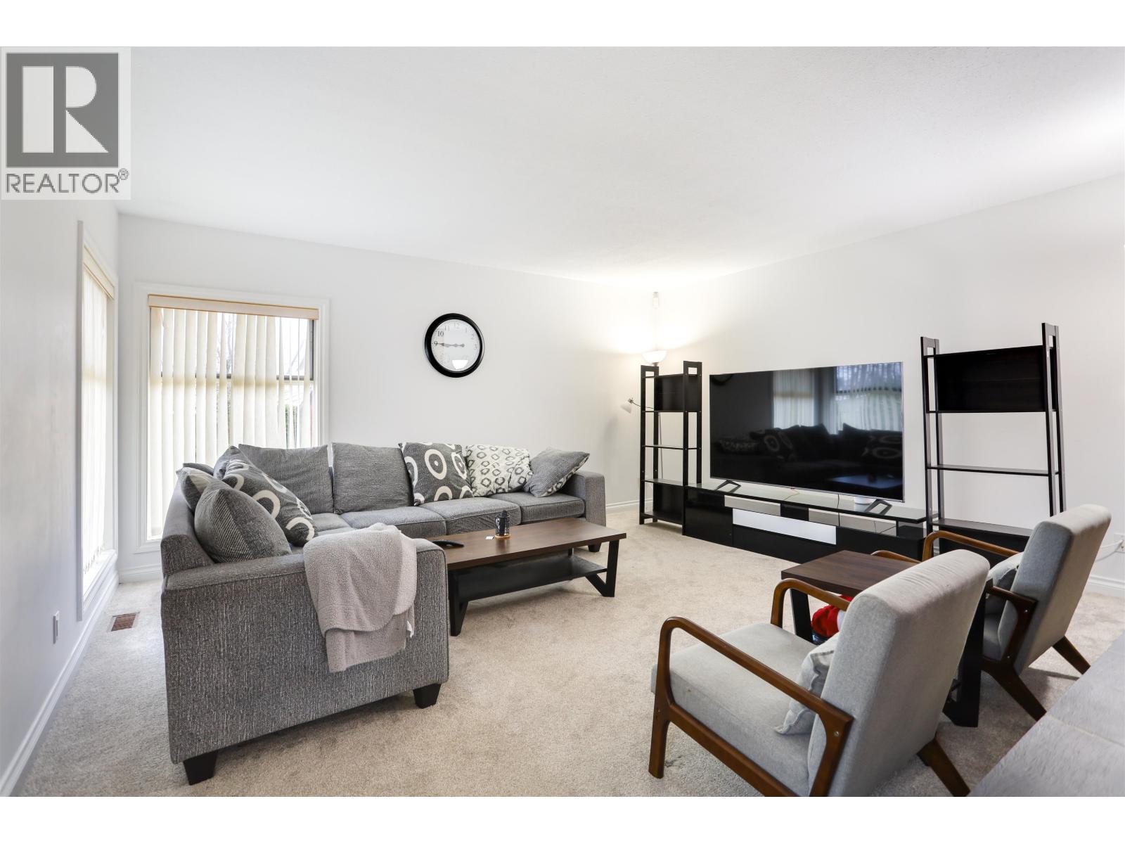 8 MELDRUM STREET, Kitimat