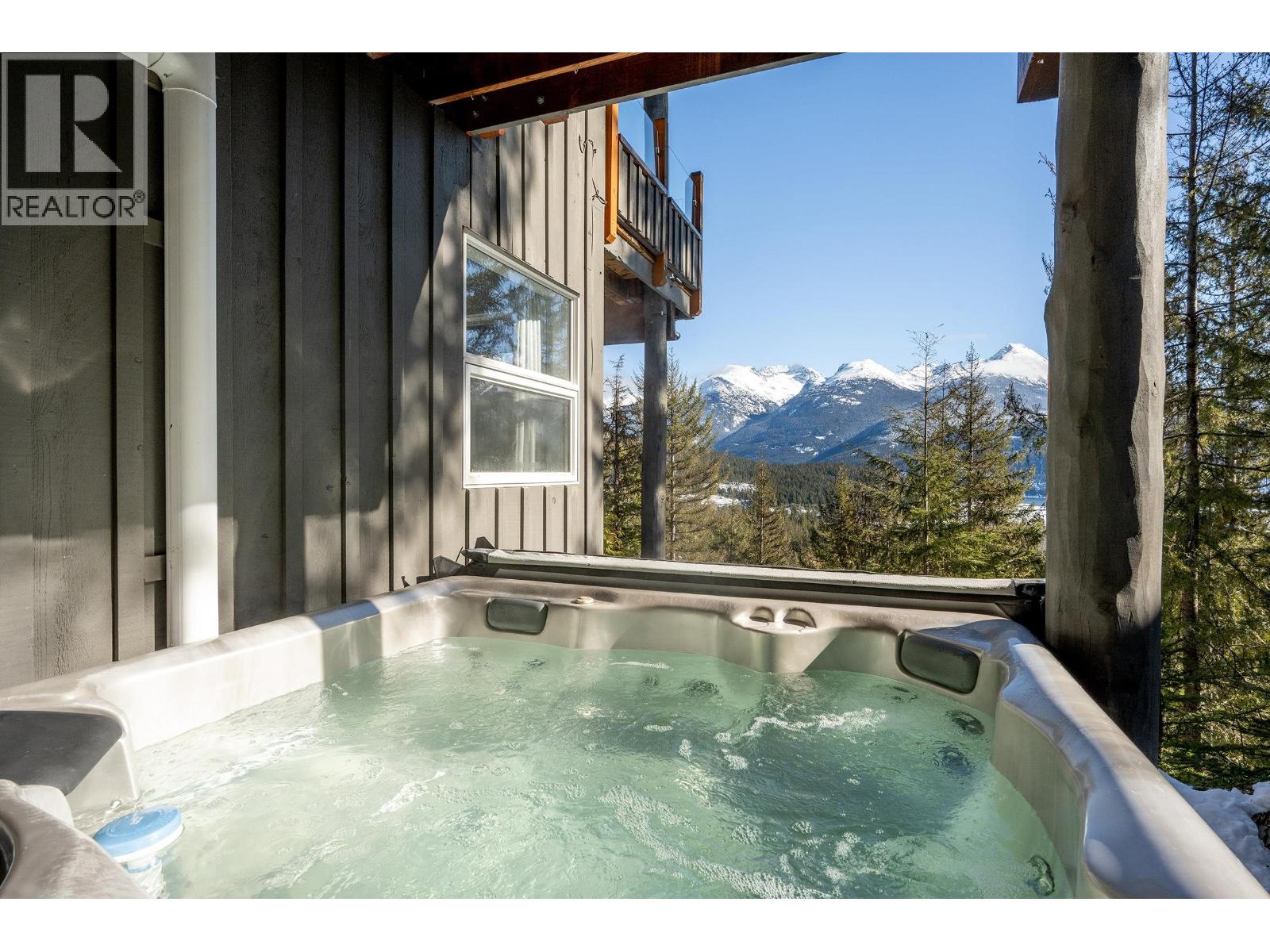 8373 MOUNTAIN VIEW DRIVE, Whistler