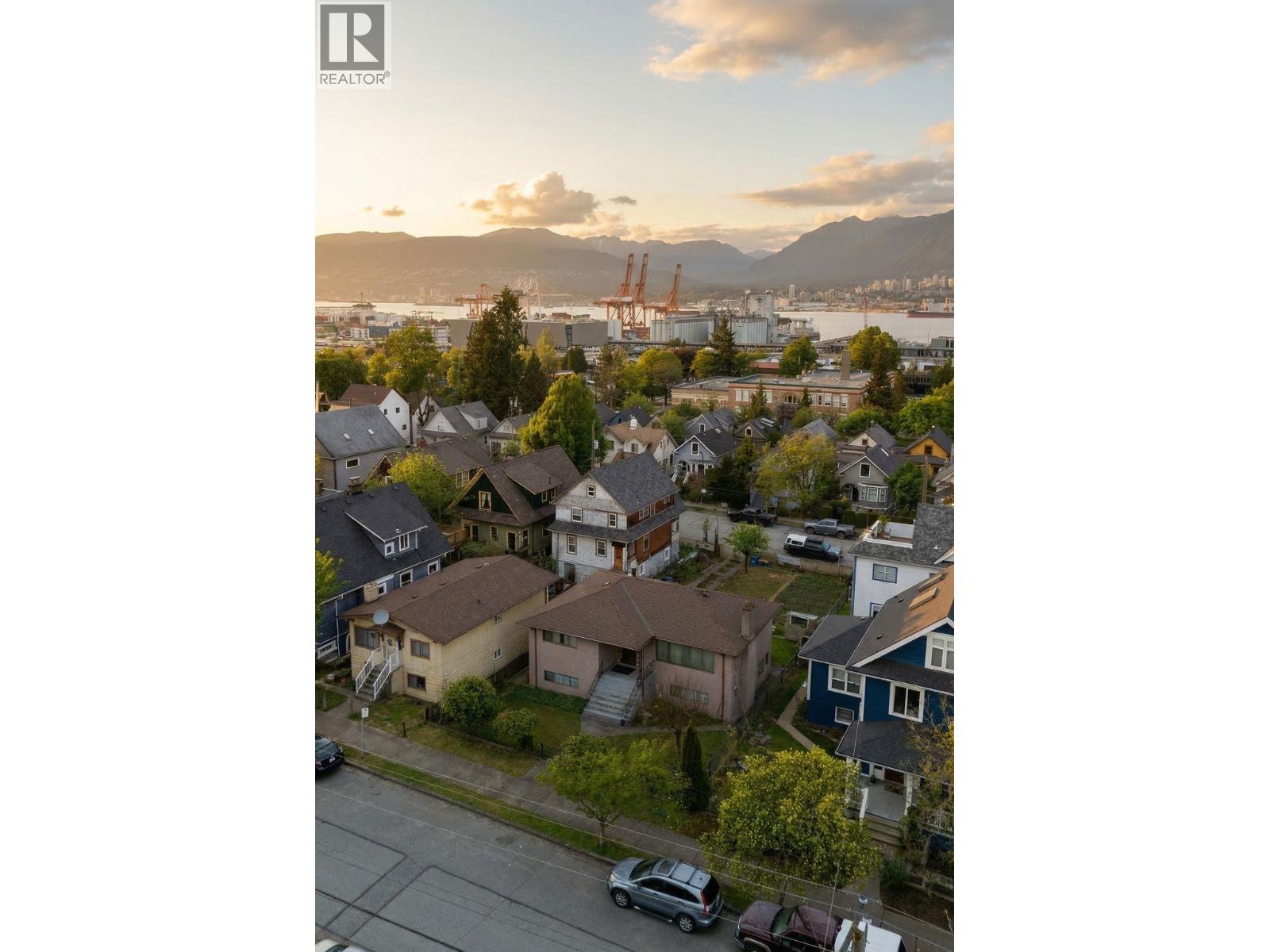 1955 TURNER STREET, Vancouver