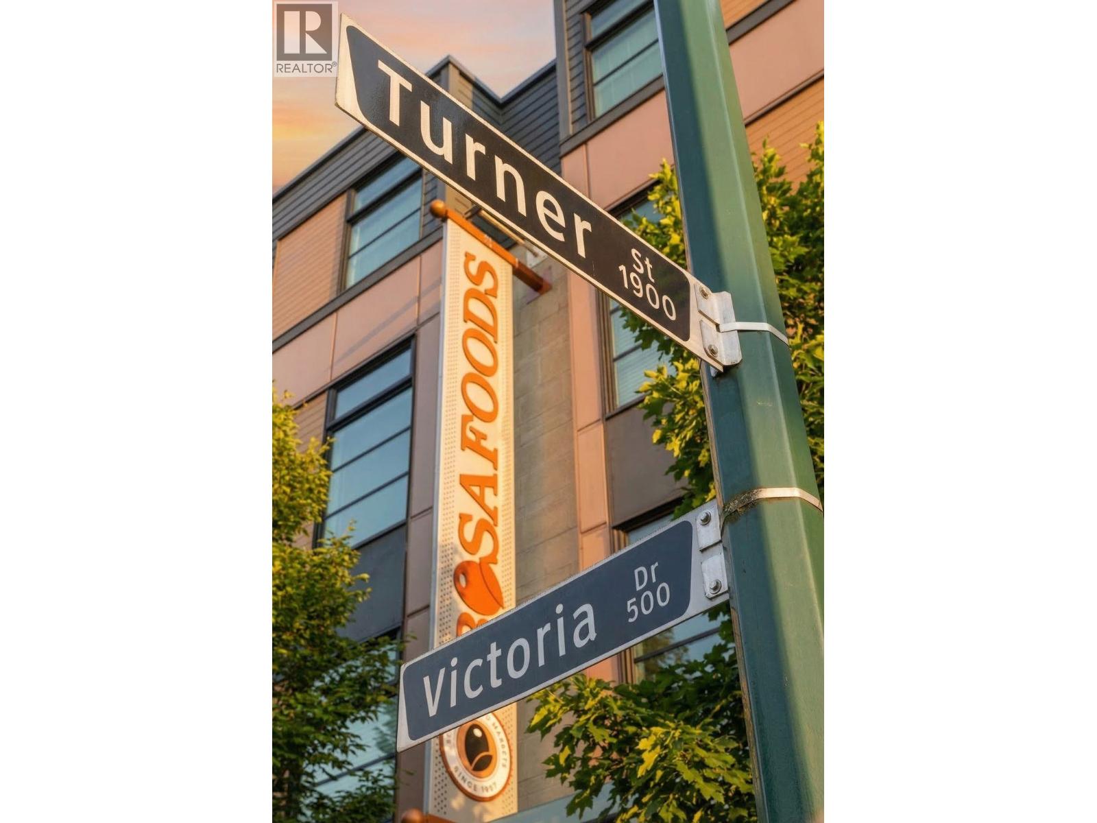 1955 TURNER STREET, Vancouver