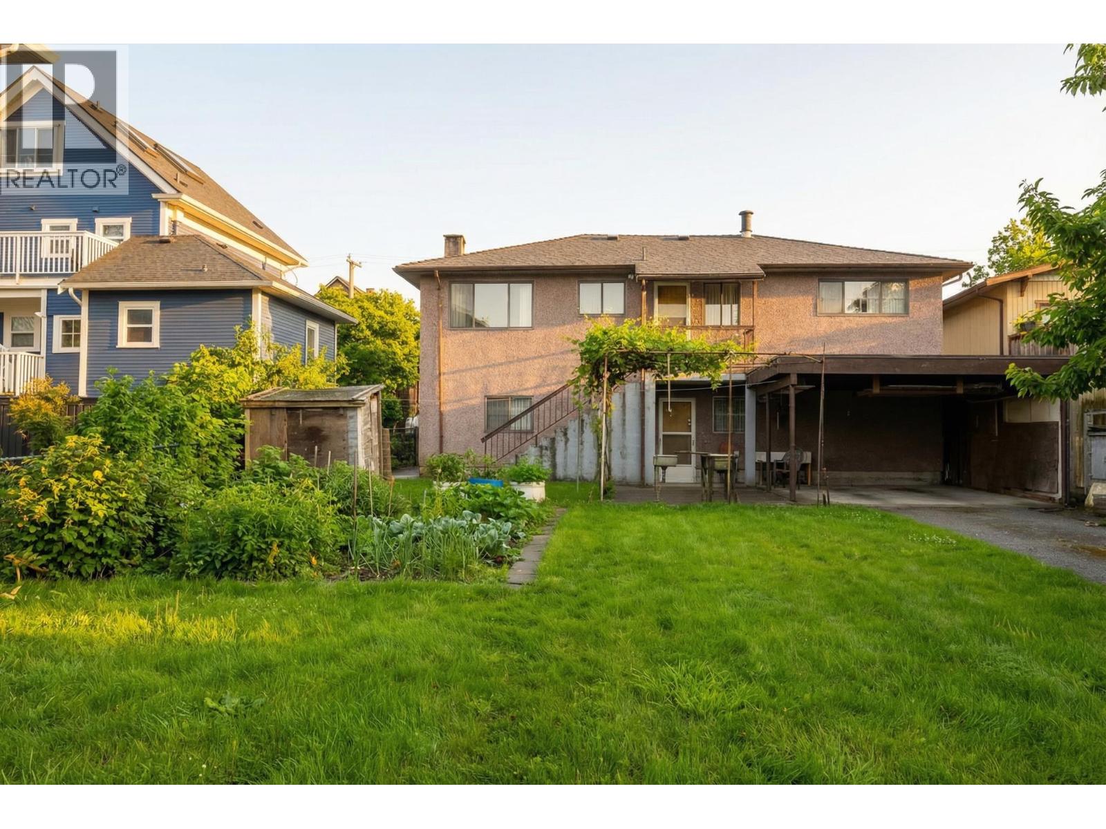 1955 TURNER STREET, Vancouver