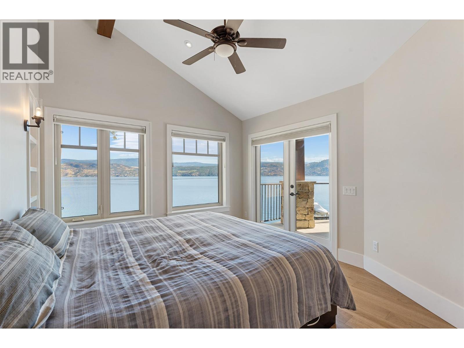 2329 Westside Place, Kelowna