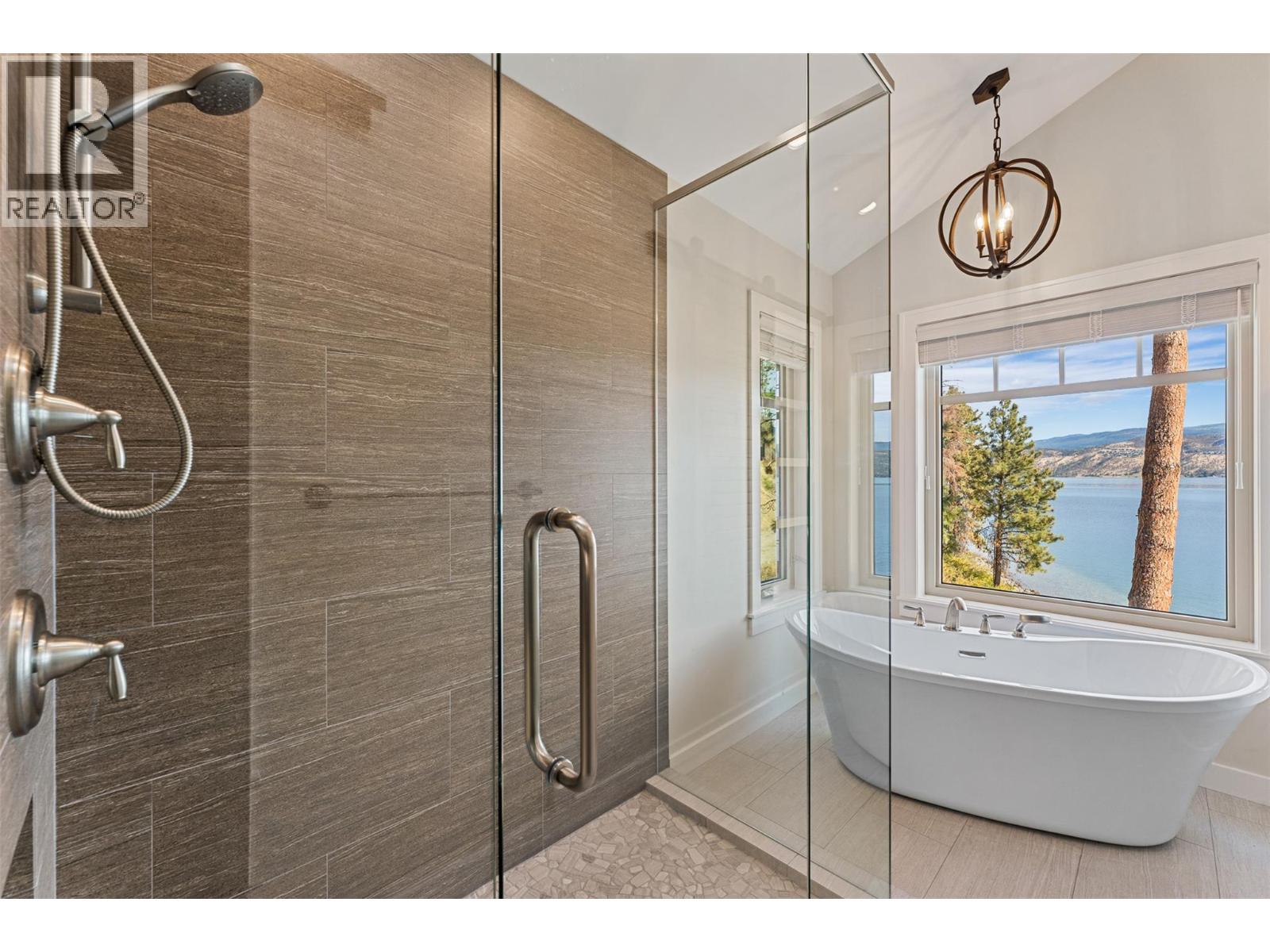 2329 Westside Place, Kelowna