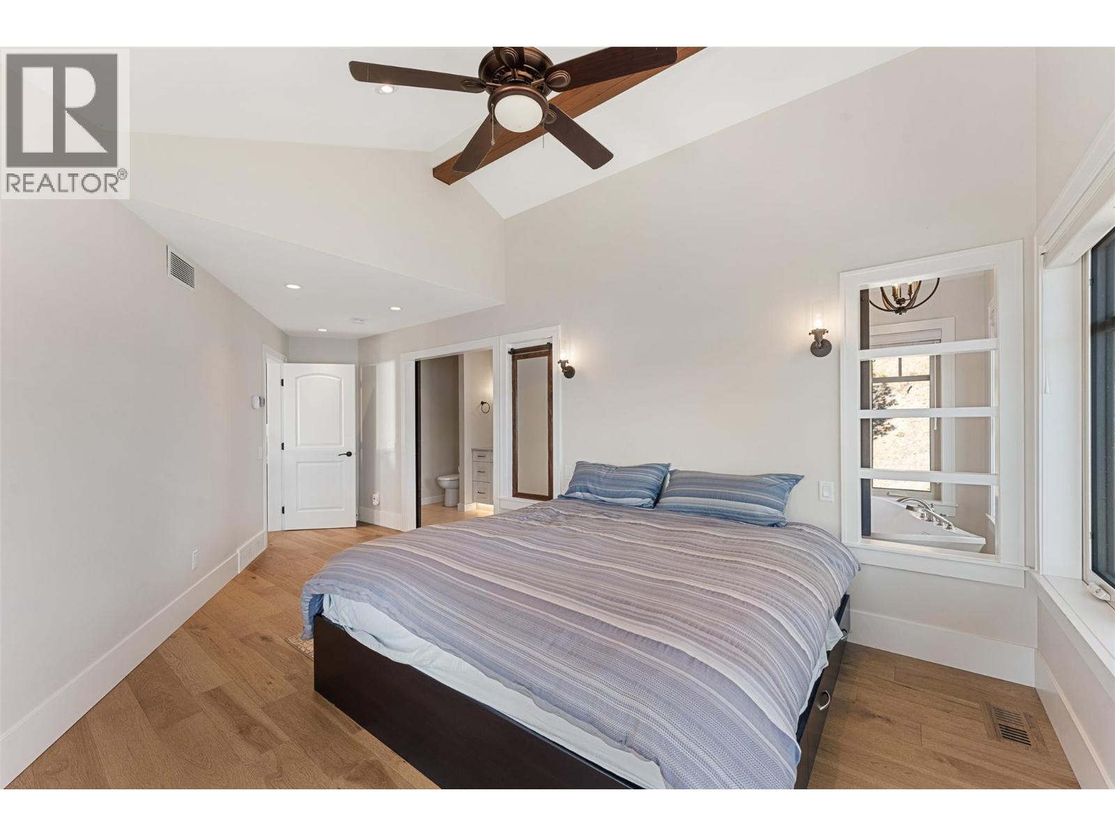 2329 Westside Place, Kelowna