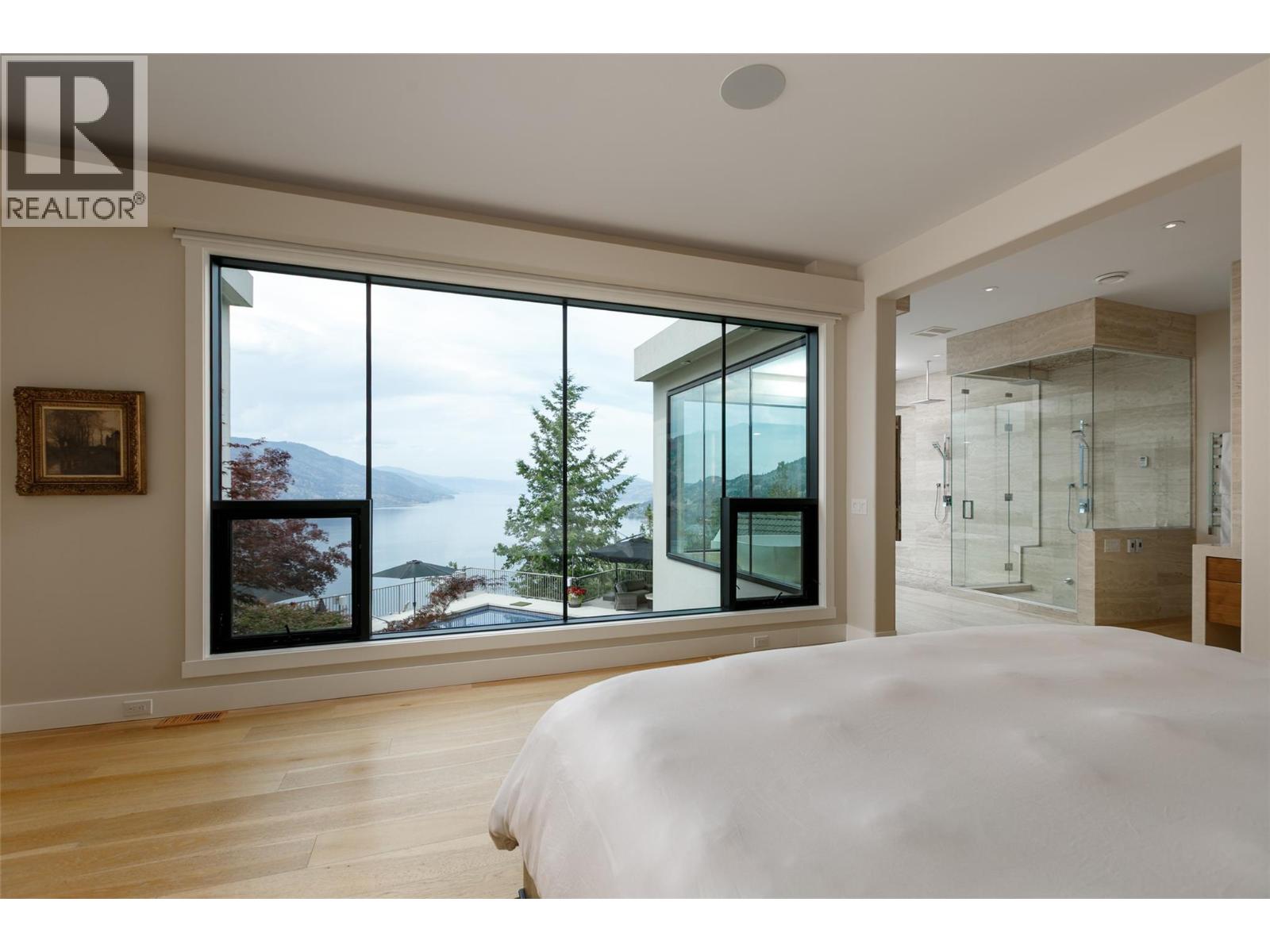 228 Caliburn Court, Kelowna