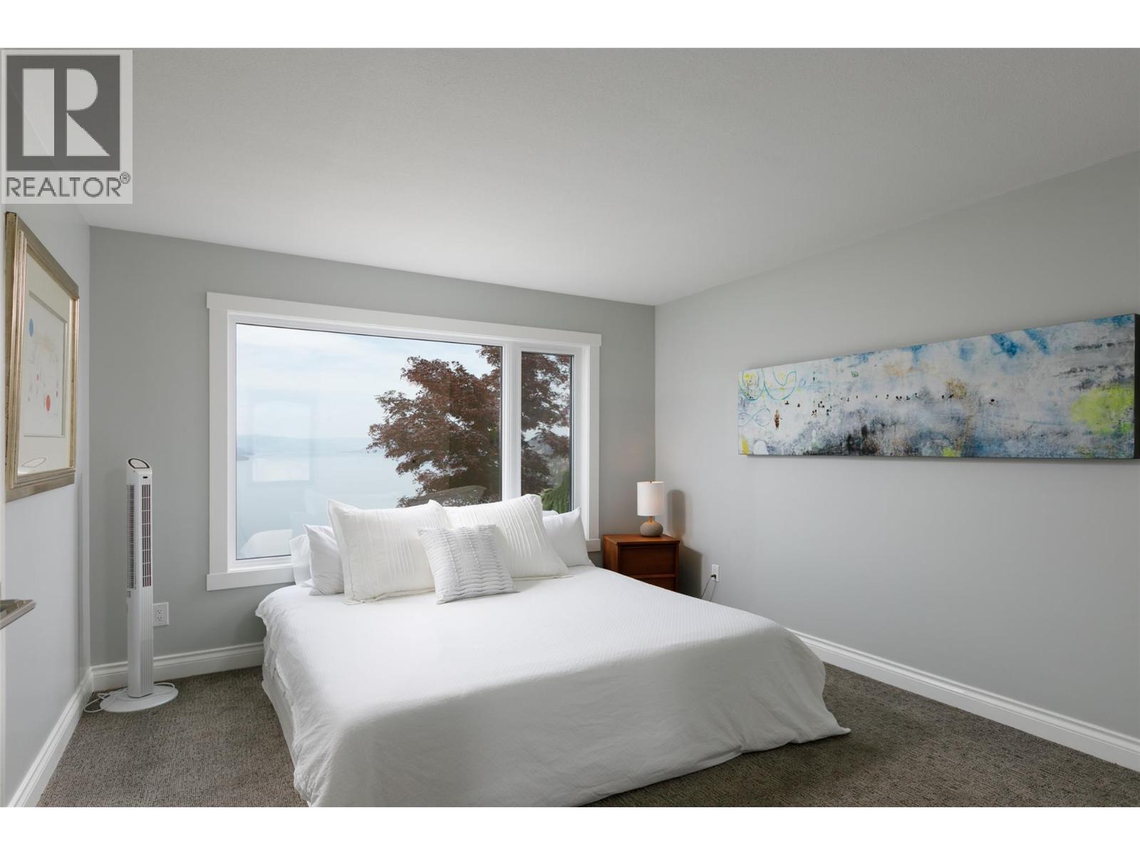 228 Caliburn Court, Kelowna