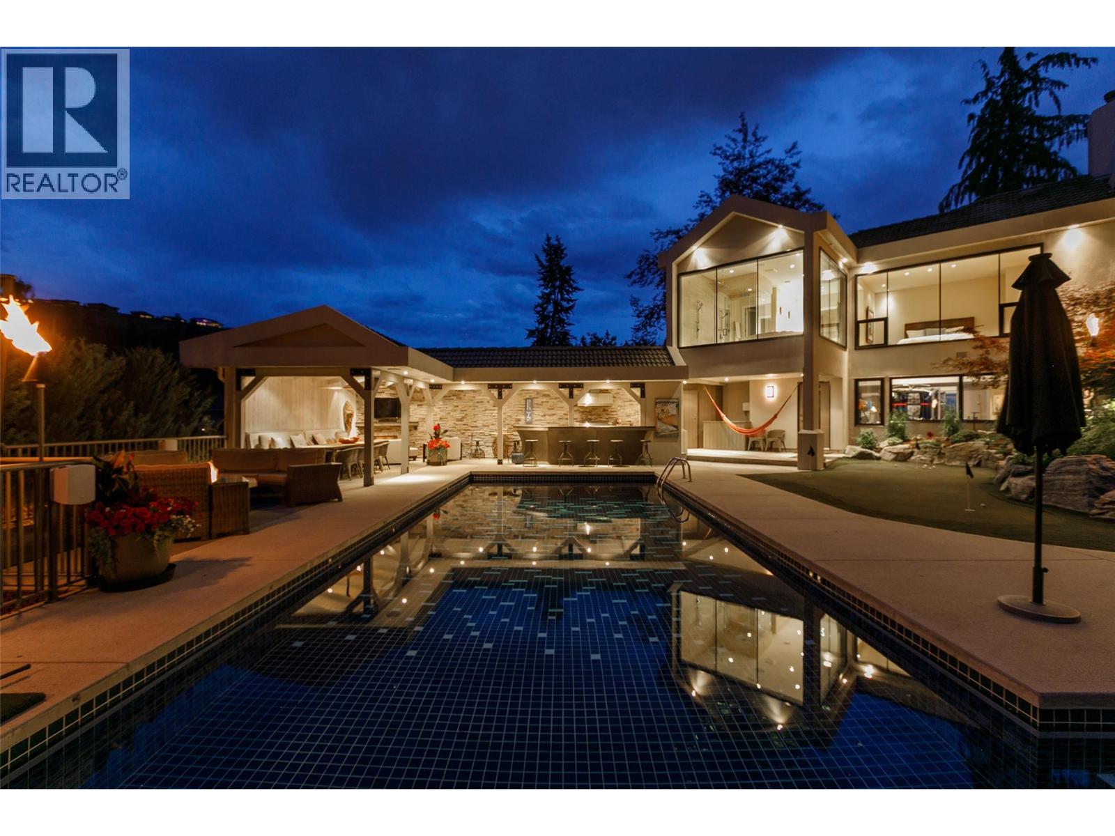 228 Caliburn Court, Kelowna