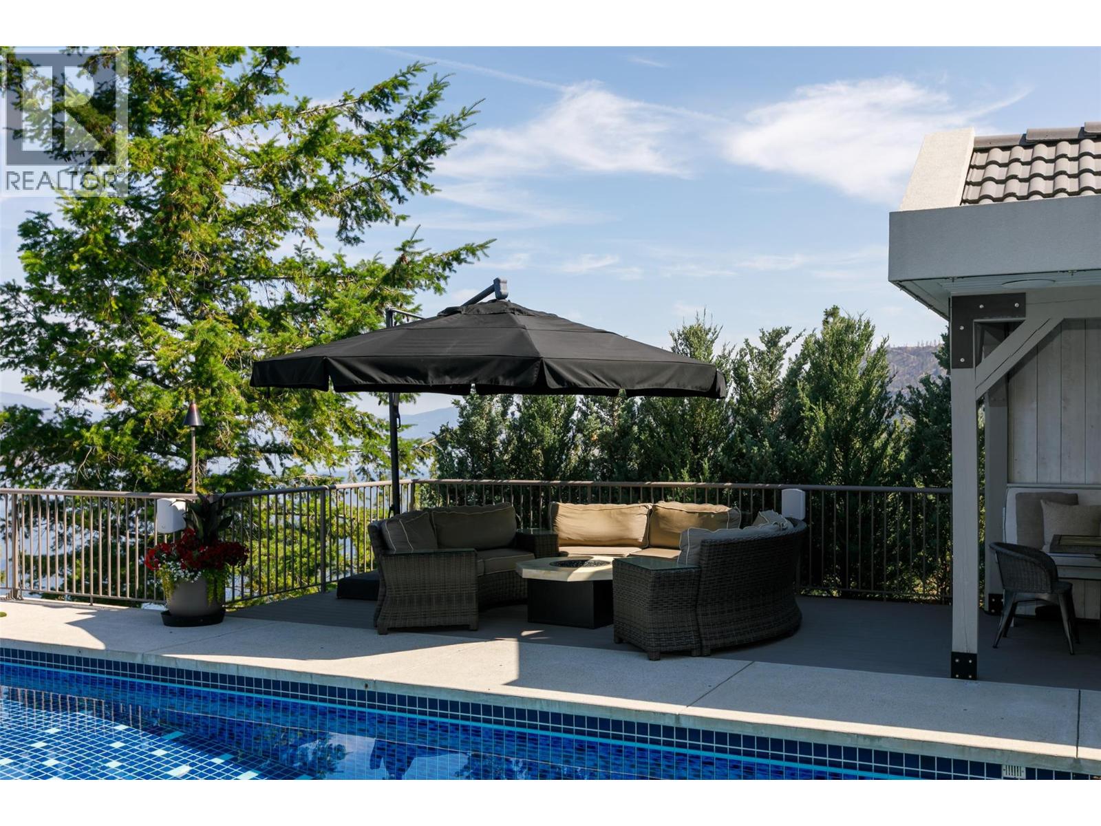 228 Caliburn Court, Kelowna