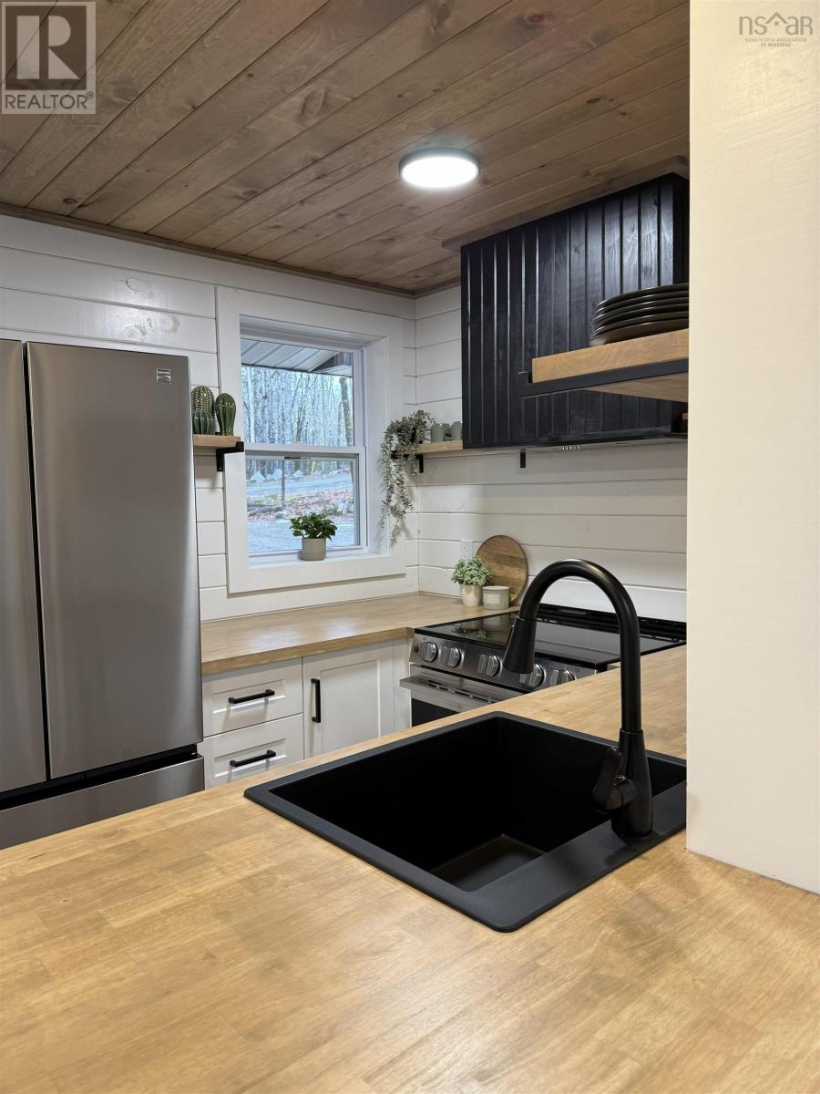 Property 17 of 21 of 21 Beechwood Ridge Road