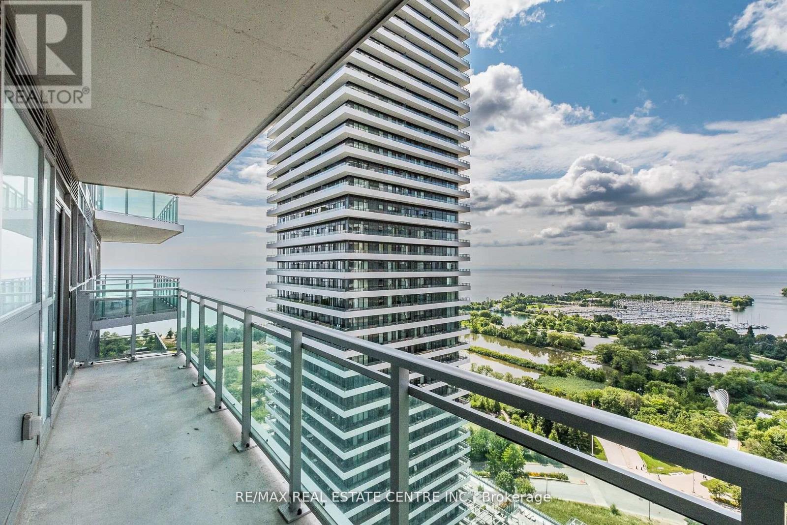 #2611 33 SHORE BREEZE DRIVE - 31