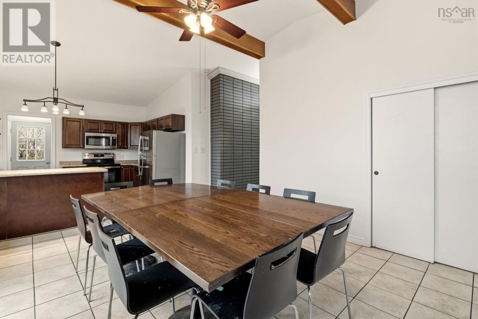 Property 10 of 30 of 415 Spring Avenue