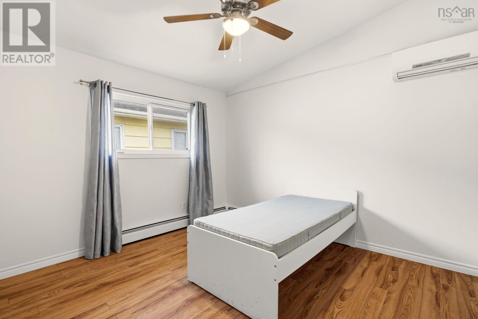 Property 11 of 30 of 415 Spring Avenue